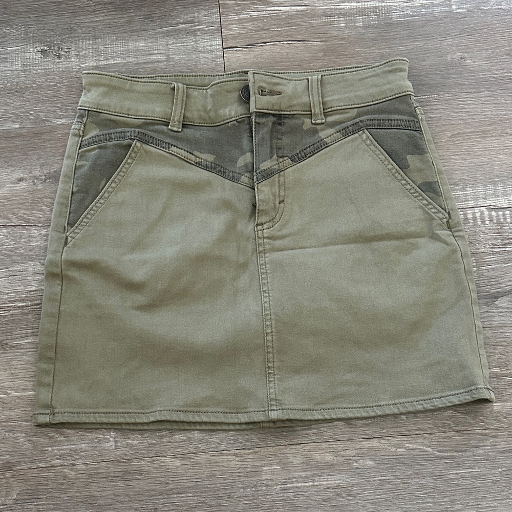 American Eagle Olive Green Camouflage Mini Skirt